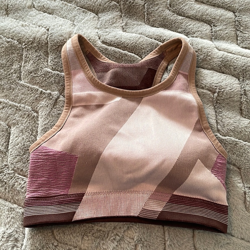 Womans Nike sports bra